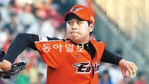 ‘7억 팔’ 유창식, 연패 끊은 부활투