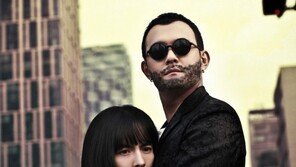 헉! 엽기듀오 노라조, 레옹과 마틸다 변신…신곡 ‘여자사람’ 발표