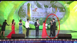 정용화 키 논란…180cm 이휘재와 키 차이 ‘깜짝’