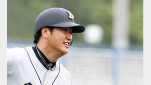 이대호 3호 홈런…6일 만에 홈런포 가동