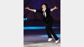 [포토] ‘남자 변신’ 김연아 ‘애절한 표정’