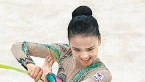 쑥 자란 손연재, 후프 이어 리본도 월드컵 銅 “유럽 강국도 견제하는 선수”