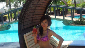 곽현화, 아찔한 비키니 화보  “매주 한 컷씩 공개”