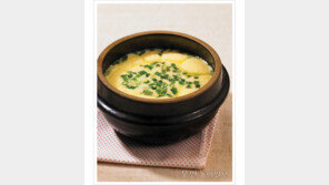 [우먼 동아일보 스페셜 요리] 간단하고 맛있는 영양 반찬! 뚝배기달걀찜