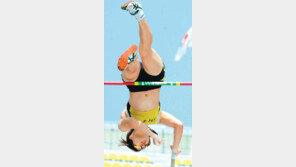 4.41m 장대미녀 최윤희 한국 신기록