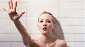 사이코패스 뇌 구조, 편도체 손상으로 감정일 일어나지 않아…