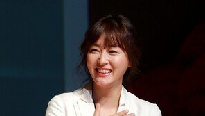 [포토] 박진희, 얼굴만큼 미소도 아름다워