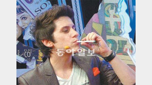 [오늘의 채널A]아르헨서 온 비눗방울 마술