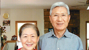 ‘한국계 美 연방판사’  존 Z 리 부모 “백인사회의 강한 리더 키우려 아프다해도 약 챙겨서 학교 보내”