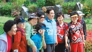 李 “나는 지금 꼴찌다” 4년만에 격세지감