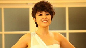 송은이, 웨딩드레스 입으니 김혜수 닮은꼴? ‘깜짝’