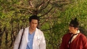 송승헌, 완벽한 그에게도 허점이? 비율 굴욕 ‘화제’