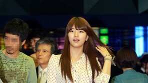 [포토] ‘청순 지존’ 수지, 등장부터 여신 향기 폴폴~