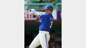 [베이스볼브레이크] “서른여섯 승엽, 대포 대신 장총 찼다”