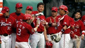 [스타플러스] 김선빈, 때리고 훔치고…한화 혼뺀 작은거인