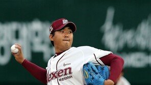 김영민 329일만에 웃다