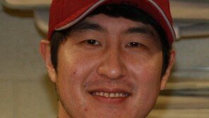 재활 컴백 유한준 “딸의 호∼가 최고 명약”