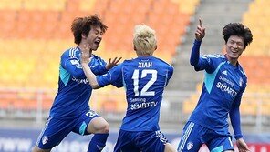 [SD포토] ‘축구돌’ 김준수, ‘네가 제일 잘 나가~’