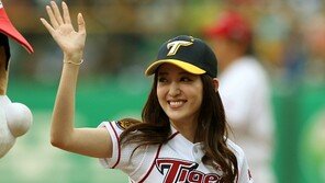 [포토] 이세은, 인사하는 모습이 풋풋