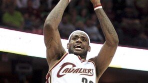 킹 제임스, 통산 세번째 MVP