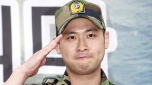 [연예 뉴스 스테이션] ‘에픽하이’ 미쓰라진 전역…살 빠진 모습 눈길