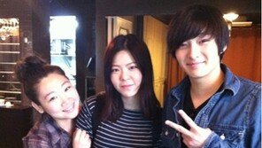 장재인-데이비드오, 친분 과시 ‘슈스케-위탄의 만남?’