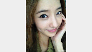 한채영 ‘근접셀카’ 눈길, “사람이야 인형이야?”