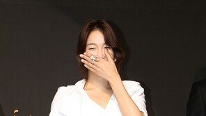 [포토] 이지아 ‘디아블로 빨리 하고 싶어요~’ 광팬 인증