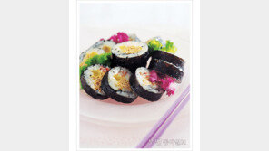 [우먼 동아일보 스페셜 요리] 인기만점! 고소한 참치김밥