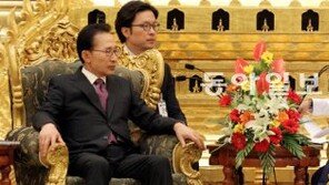 MB, 한국대통령 29년만에 미얀마 방문… 오늘 수치여사 만난다