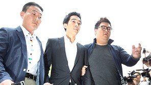 [SD포토] ‘성폭행 혐의’ 고영욱, 경찰 재조사
