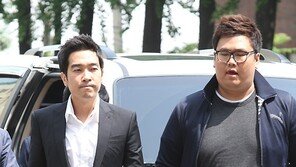 [SD포토] ‘성폭행 혐의’ 고영욱, 핼쓱해진 얼굴