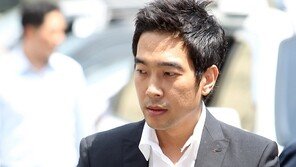 [포토] ‘경찰 재소환’ 고영욱 ‘시선회피’