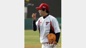 [포토] ‘효’자 인증 하는 양현종