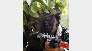 첫 장교 임관평가… 16% 떨어졌다