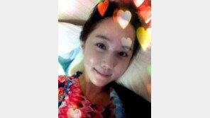 김민서, ‘침실 셀카’ 민낯에도 반짝이는 꿀피부 