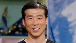 [인터뷰] 김택수 “페르손을 보면 지금도 선수로 뛰고 싶다”