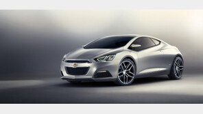 쉐보레 준중형 ‘2013 더 퍼펙트 크루즈’ 어떤 모습?