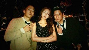 상추 한예슬과 인증샷 ‘의외의 인맥’