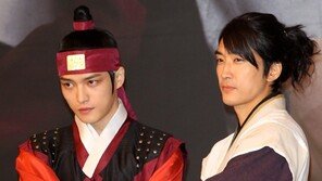 [SD포토] 김재중-송승헌, ‘조선의 카리스마를 보여주겠다’