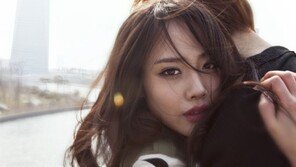 ‘디셈버 뮤비 출연한’ 이희정, 걸그룹 도플갱어 ‘눈길’