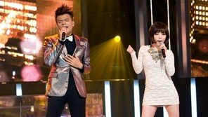 [포토] 박진영-가인, 환상적 무대…‘달달한 섹시’ 선사