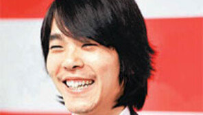 [Leisure]‘반상의 제왕’ 이세돌 비금에서 생애 첫 돌을 놓다