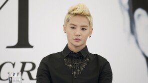 XIA 김준수, 솔로 1집 日 반응 폭발적 ‘아이튠즈 차트 1위’