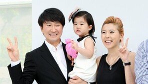 [포토] ‘정준하 하객’ 주영훈 이윤미-박지윤 최동석, 부부 동반 눈길