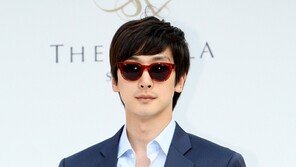 [포토] 심지호, 오랜만에 나들이…정준하 결혼식 참석