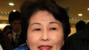 “전여옥, 너무 거짓말 잘해 판사도 몇번이나 화내”