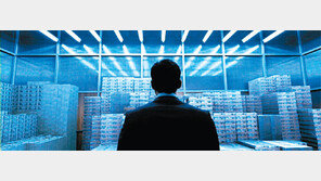 영화 ‘돈의 맛’ 82억 현금다발 군침도나요?