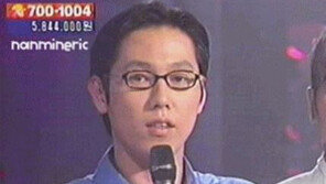 [스타 온라인] 윤종신, 과거 사진 공개…“강풀보다 청순해”