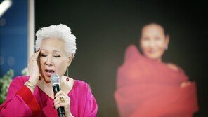 [연예 뉴스 스테이션] 은퇴 선언 패티김, 마지막 음반 내놔